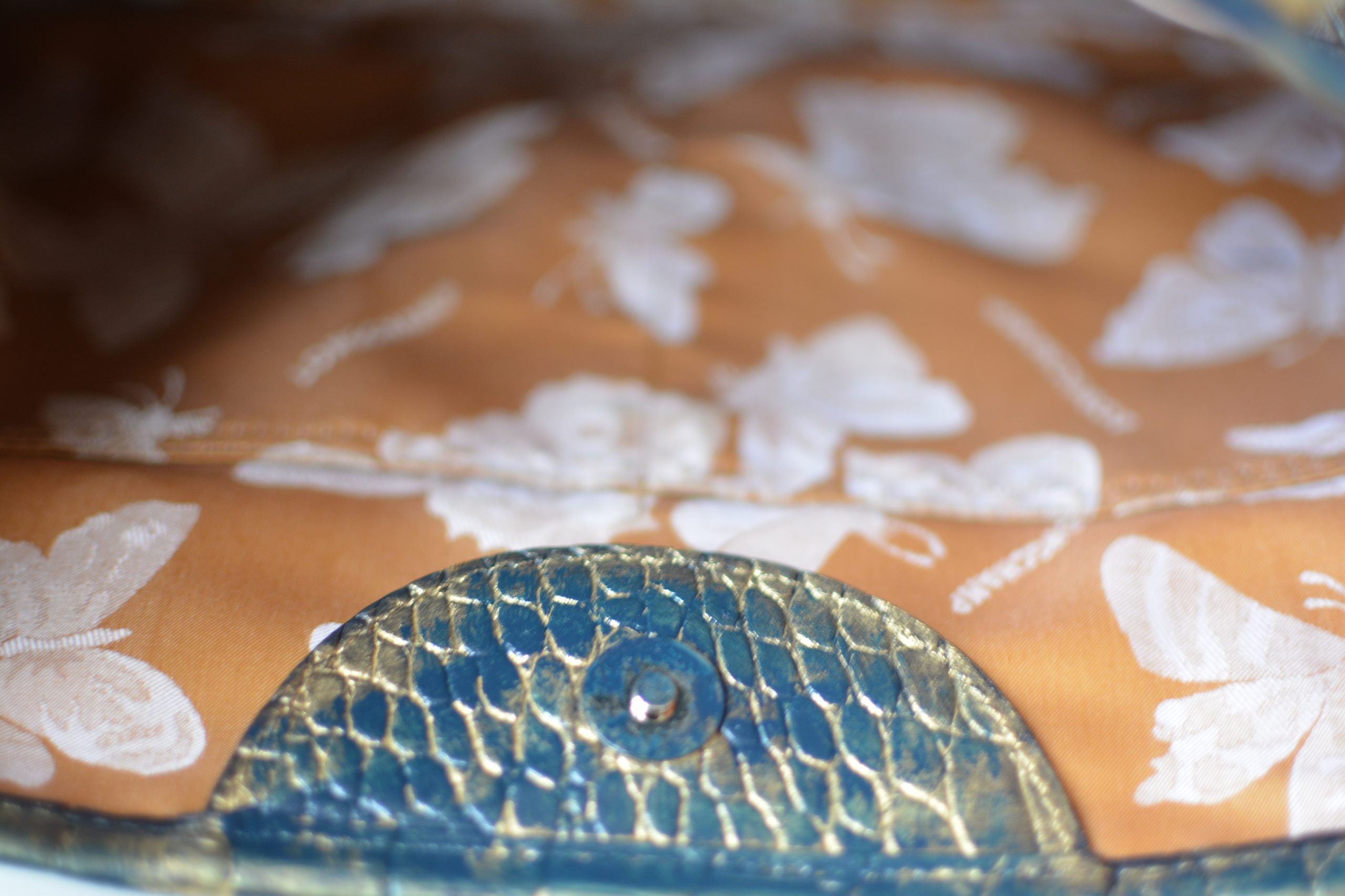 Sac Cabas Longchamp Roseau Upcyclé – Version Bleu et Or par AK – Image 6