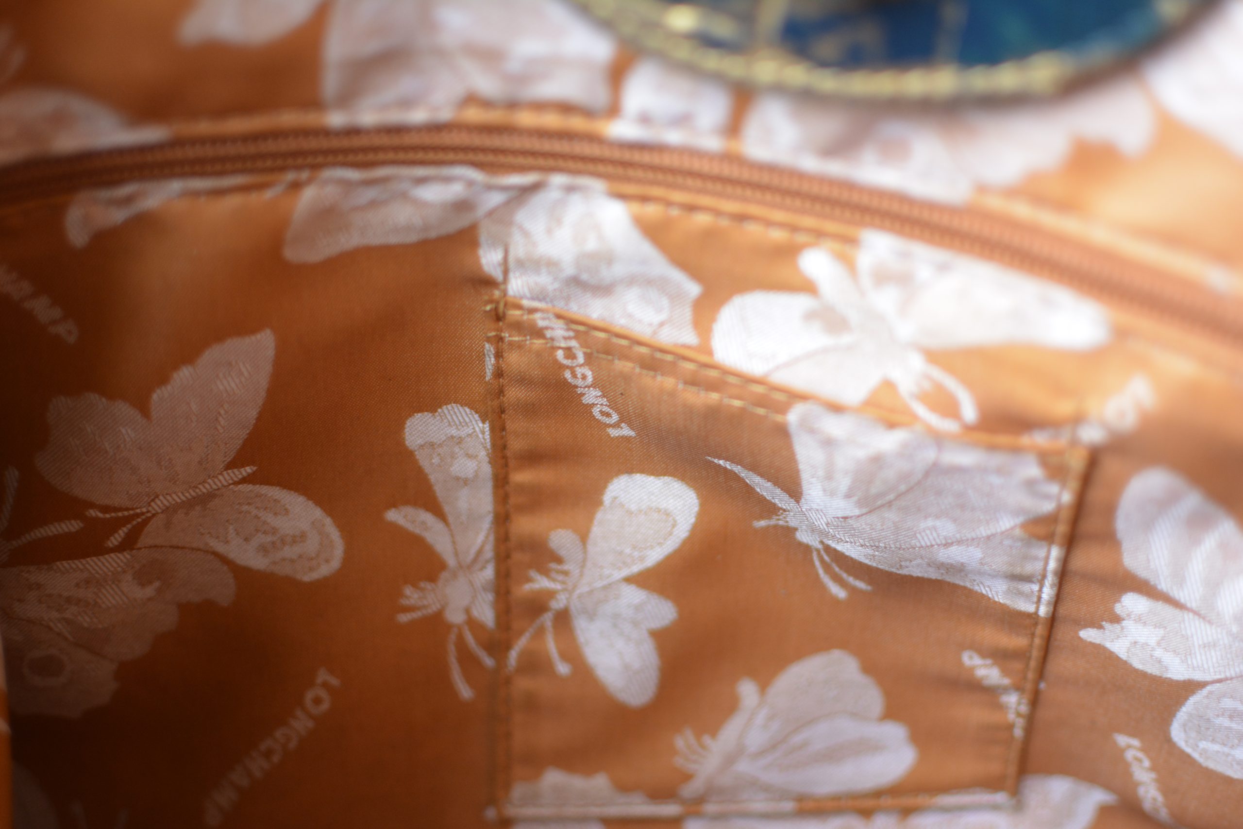 Sac Cabas Longchamp Roseau Upcyclé – Version Bleu et Or par AK – Image 8