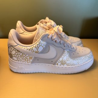 Air Force 1 capsule florale et or
